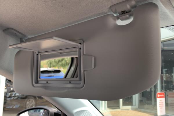 2024 VAUXHALL CORSA* - Captain Blue/Mistral Cloth/Leather effect, photo 30