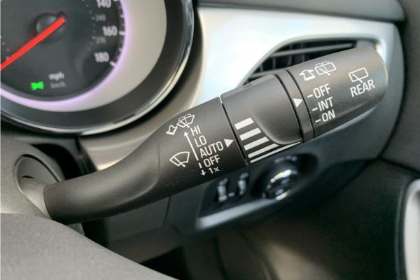 2020 Vauxhall Astra 1.2 Turbo SRi VX Line Nav Hatchback 5dr Petrol Manual Euro 6 (s/s) (145 ps) - Formula, photo 28