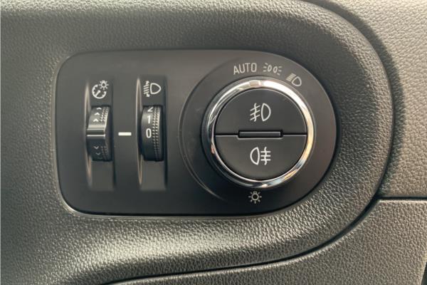 2020 Vauxhall Grandland X 1.2 Turbo SRi Nav SUV 5dr Petrol Manual Euro 6 (s/s) (130 ps) - Cloth, photo 21