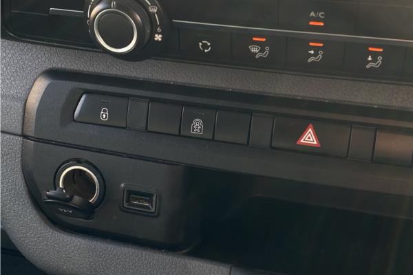 2021 Vauxhall Vivaro-e Life 50kWh Combi MPV 5dr Electric Auto LWB (9 Seat, 7.4kW Charger) (136 ps) - Cloth, photo 30