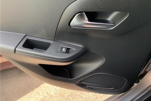 2020 Vauxhall Corsa 1.2 Turbo SRi Nav Premium Hatchback 5dr Petrol Manual Euro 6 (s/s) (100 ps) - Cloth, photo 30