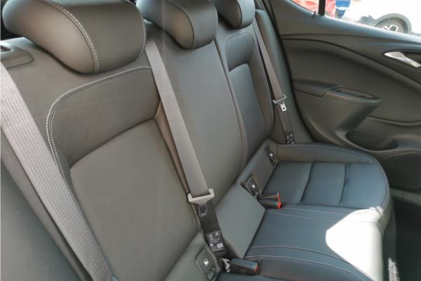 2019 Vauxhall Astra 1.4i Turbo GPF Elite Nav Hatchback 5dr Petrol Auto Euro 6 (s/s) (150 ps) - Leather, photo 13