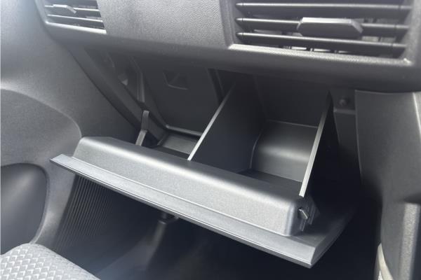 Vauxhall Frontera 1.2 Hybrid 110ps GS E-dct6 - Ergo Feture Gry, photo 25