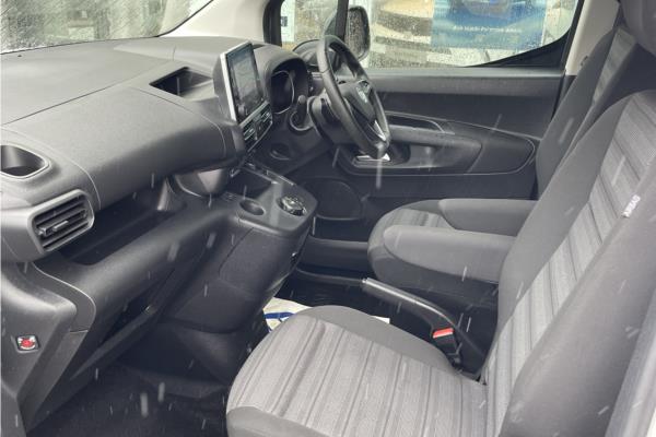 2021 Vauxhall Combo Life 1.2 Turbo Elite MPV 5dr Petrol Auto Euro 6 (s/s) (130 ps) - Leather, photo 15