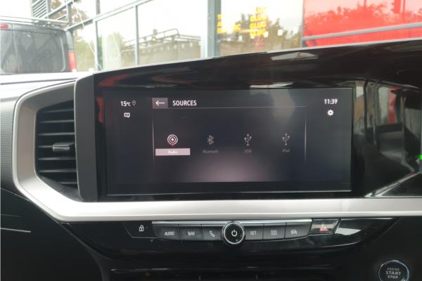 2021 Vauxhall Mokka 1.2 Turbo Elite Nav Premium SUV 5dr Petrol Manual Euro 6 (s/s) (130 ps) - Leather, photo 17
