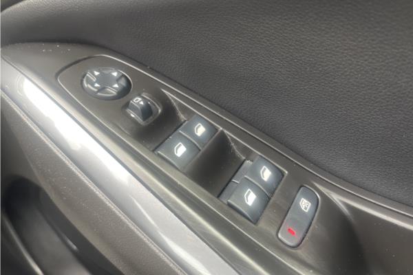 2019 Vauxhall Grandland X 1.2 Turbo GPF Sport Nav SUV 5dr Petrol Auto Euro 6 (s/s) (130 ps) - Berson Black, photo 22