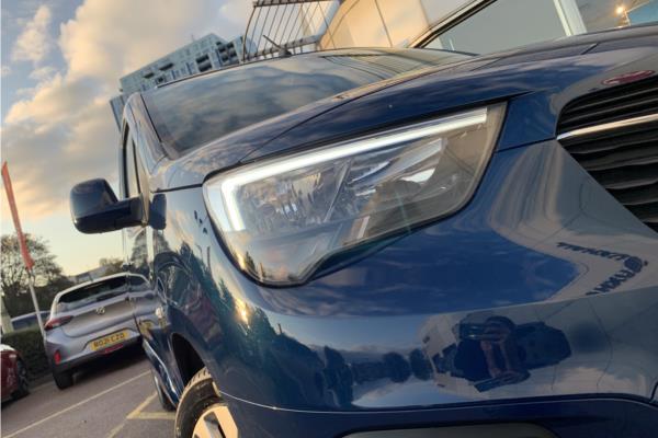 2020 Vauxhall Combo Life 1.2 Turbo Elite MPV 5dr Petrol Auto Euro 6 (s/s) (7 Seat) (130 ps) - Cloth, photo 40