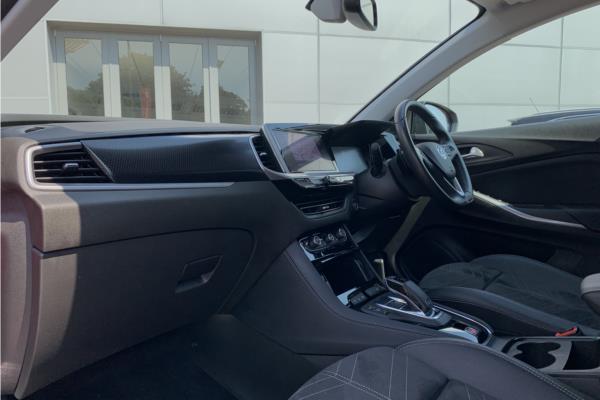 2022 Vauxhall Grandland 1.2 Turbo Ultimate SUV 5dr Petrol Auto Euro 6 (s/s) (130 ps) - Leather, photo 15