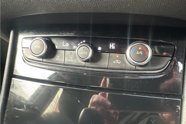 2020 Vauxhall Grandland X 1.2 Turbo SRi Nav SUV 5dr Petrol Auto Euro 6 (s/s) (130 ps) - Berson Black, photo 16