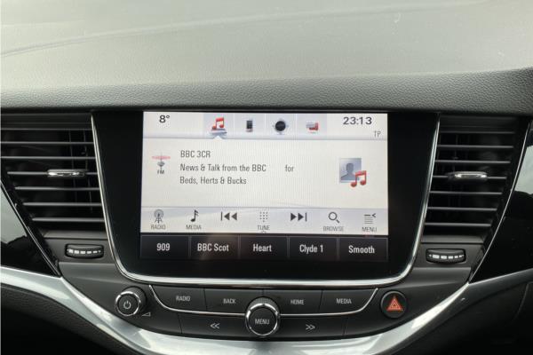 2018 Vauxhall Astra 1.4i Turbo Elite Nav Hatchback 5dr Petrol (150 ps) - Leather, photo 17