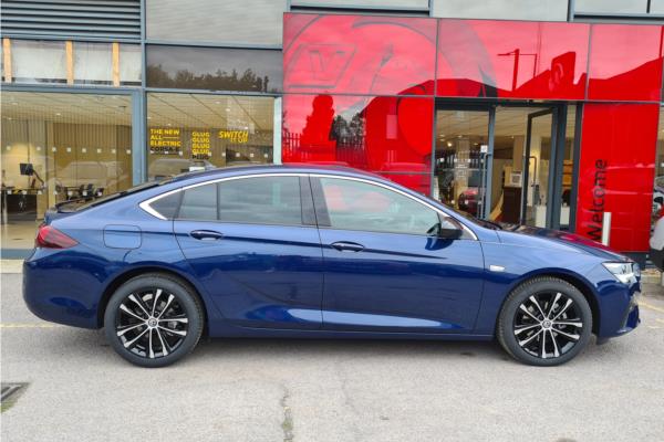 2021 Vauxhall Insignia 1.5 Turbo D Ultimate Nav Grand Sport 5dr Diesel Manual Euro 6 (s/s) (122 ps) - Black Alcantara, photo 8