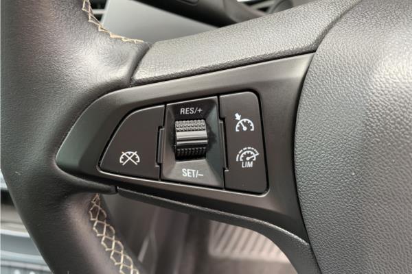 2019 Vauxhall Astra 1.6 CDTi ecoTEC BlueInjection Tech Line Nav Sports Tourer 5dr Diesel Euro 6 (s/s) (110 ps) - Cloth, photo 18