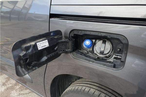2020 Vauxhall Combo Life 1.5 Turbo D Elite MPV 5dr Diesel Auto Euro 6 (s/s) (7 Seat) (130 ps) - Cloth, photo 35
