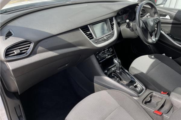 2018 Vauxhall Grandland X 1.2 Turbo SE SUV 5dr Petrol Auto 8Spd Euro 6 (s/s) (130 ps) - Cloth, photo 15