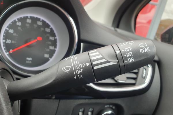 2021 Vauxhall Astra 1.2 Turbo Griffin Edition Hatchback 5dr Petrol Manual Euro 6 (s/s) (145 ps) - Cloth Sienna/Jet Blk, photo 28