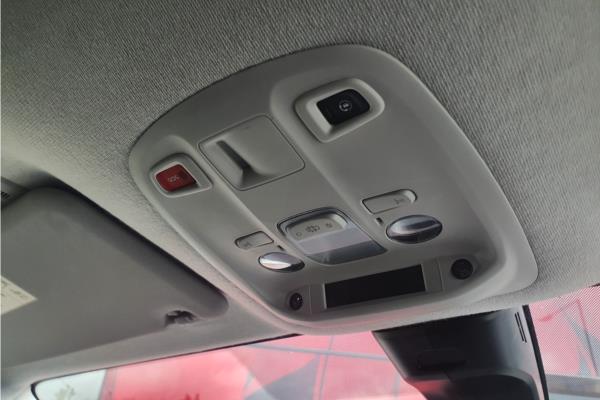 2022 Vauxhall Vivaro - Curtiba Tritone, photo 25