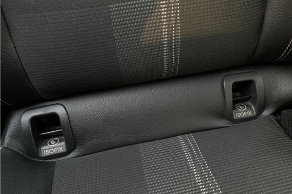 Non Franchise 2019 Mercedes-Benz GLA Class 1.6 GLA180 Urban Edition SUV 5dr Petrol 7G-DCT Euro 6 (s/s) (122 ps) - Mixed Leather - Fabric/Cloth, photo 33