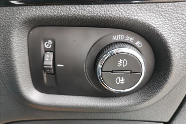 2019 Vauxhall Astra 1.4i Turbo GPF Ultimate Hatchback 5dr Petrol Auto Euro 6 (s/s) (150 ps) - Leather, photo 21