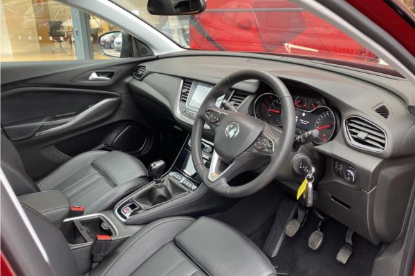2017 VAUXHALL GRANDLAND - Black Siena, photo 12