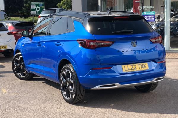 2022 Vauxhall Grandland 1.2 Turbo Ultimate SUV 5dr Petrol Auto Euro 6 (s/s) (130 ps) - Black Alcantara, photo 6