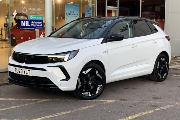 2023 Vauxhall Grandland - Black Alcantara, photo 4
