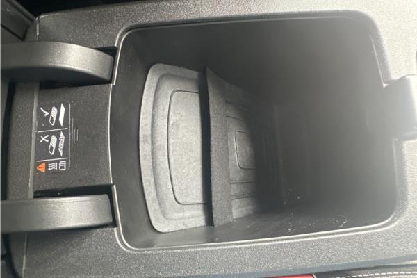2020 Vauxhall Grandland X 1.6 13.2kWh Ultimate Nav SUV 5dr Petrol Plug-in Hybrid Auto 4WD Euro 6 (s/s) Hybrid4 (300 ps) - Leather, photo 38