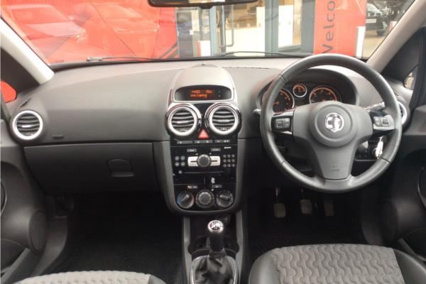 2013 VAUXHALL CORSA 1.4 SE 5dr-sequence-9
