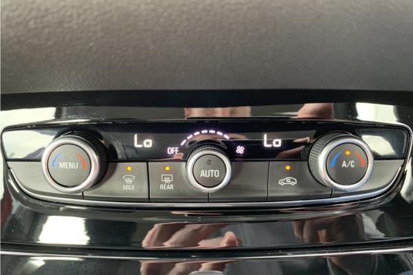 2018 Vauxhall Grandland X 1.2 Turbo SE SUV 5dr Petrol Auto (s/s) (130 ps) - Cloth, photo 16