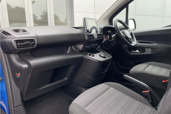 2020 Vauxhall Combo Life 1.2 Turbo Elite MPV 5dr Petrol Auto Euro 6 (s/s) (130 ps) - Cloth, photo 15