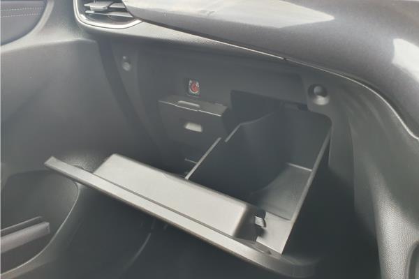 2020 Vauxhall Corsa 1.2 Turbo Elite Nav Hatchback 5dr Petrol Auto Euro 6 (s/s) (100 ps) - Cloth, photo 26
