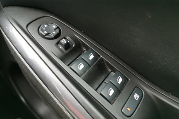 2021 Vauxhall Grandland X 1.2 Turbo SRi Nav SUV 5dr Petrol Manual Euro 6 (s/s) (130 ps) - Cloth, photo 22