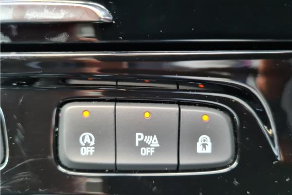 2019 VAUXHALL GRANDLAND - Berson Black, photo 19