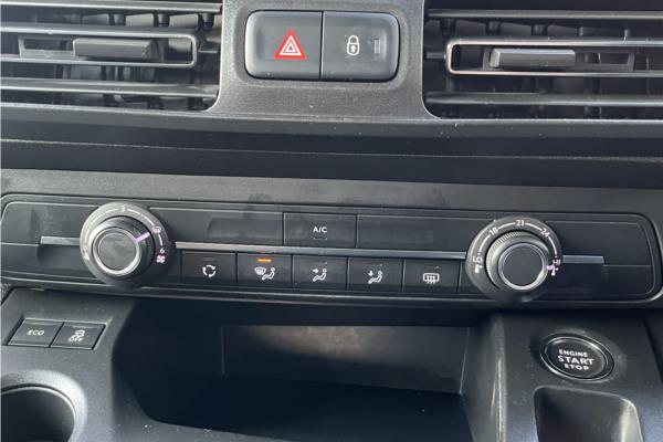 2019 Vauxhall Combo Life 1.5 Turbo D BlueInjection Energy MPV 5dr Diesel Auto Euro 6 (s/s) (130 ps) - Cloth, photo 16