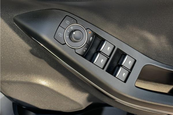 Non Franchise 2022 Ford Puma 1.0T EcoBoost MHEV Titanium SUV 5dr Petrol Hybrid Manual Euro 6 (s/s) (125 ps) - Fabic - Cloth, photo 22