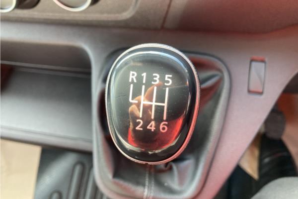 2020 VAUXHALL MOVANO - Cloth, photo 20