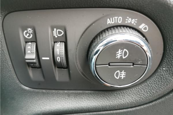 2019 Vauxhall Grandland X 1.2 Turbo Business Edition Nav SUV 5dr Petrol Auto Euro 6 (s/s) (130 ps) - Cloth/Leather, photo 21