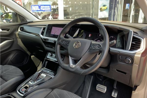 2022 Vauxhall Grandland 1.2 Turbo Ultimate SUV 5dr Petrol Auto Euro 6 (s/s) (130 ps) - Leather, photo 12