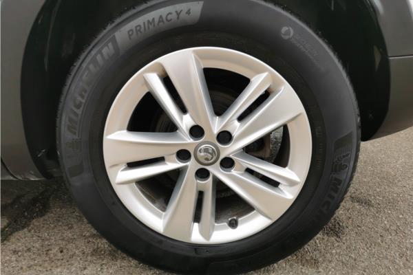 2020 Vauxhall Grandland X 1.2 Turbo GPF SE SUV 5dr Petrol Manual Euro 6 (s/s) (130 ps) - Cloth, photo 20