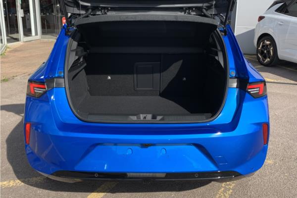 2023 Vauxhall Astra Electric 54kWh Ultimate Hatchback 5dr Electric Auto (156 ps) - Black Alcantara, photo 14