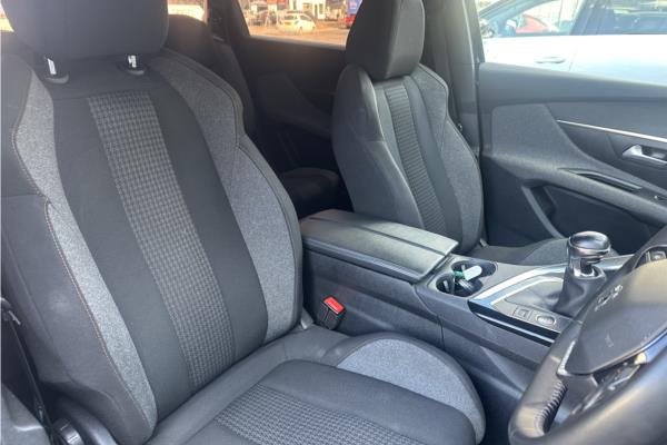 Non Franchise 2021 Peugeot 5008 1.2 PureTech Active Premium SUV 5dr Petrol Manual Euro 6 (s/s) (130 ps) - Fabic - Cloth, photo 34