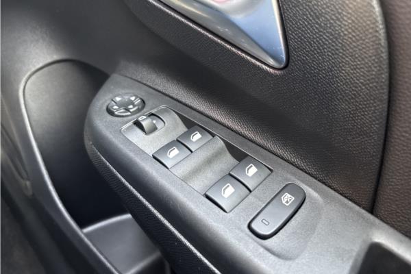 2023 Vauxhall Corsa 1.2 Turbo GS Hatchback 5dr Petrol Auto Euro 6 (s/s) (130 ps) - Cloth, photo 22