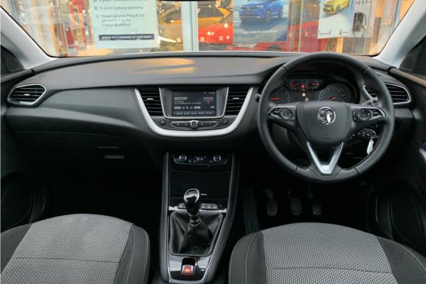 2019 Vauxhall Grandland X 1.2 Turbo GPF SE SUV 5dr Petrol Manual Euro 6 (s/s) (130 ps) - Cloth, photo 10