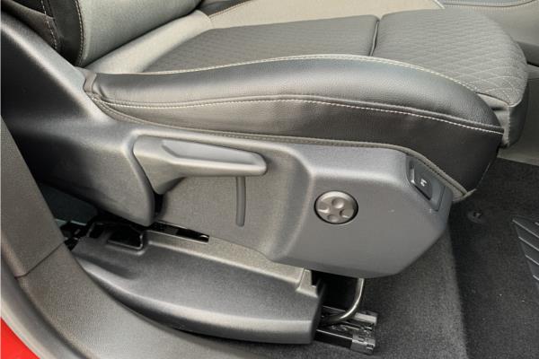 2019 Vauxhall Grandland X 1.2 Turbo GPF Sport Nav SUV 5dr Petrol Auto Euro 6 (s/s) (130 ps) - Cloth, photo 29