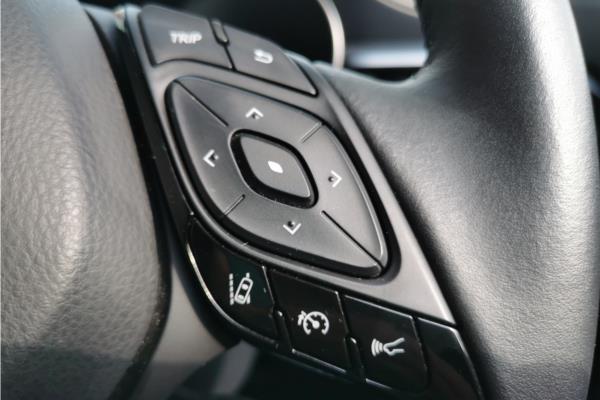 Non Franchise 2021 Toyota C-HR 1.8 VVT-h GPF Design SUV 5dr Petrol Hybrid CVT Euro 6 (s/s) (122 ps) - Fabic - Cloth, photo 19