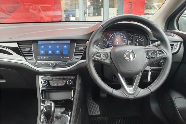 2020 Vauxhall Astra 1.2 Turbo Elite Nav Hatchback 5dr Petrol Manual Euro 6 (s/s) (145 ps) - Leather, photo 11