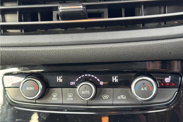 2022 Vauxhall Grandland 1.6 13.2kWh Ultimate SUV 5dr Petrol Plug-in Hybrid Auto Euro 6 (s/s) (225 ps) - Leather, photo 16