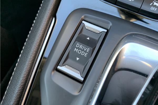 2020 Vauxhall Grandland X 1.6 13.2kWh Business Edition Nav Premium SUV 5dr Petrol Plug-in Hybrid Auto 4WD Euro 6 (s/s) Hybrid4 (300 ps) - Leather, photo 51