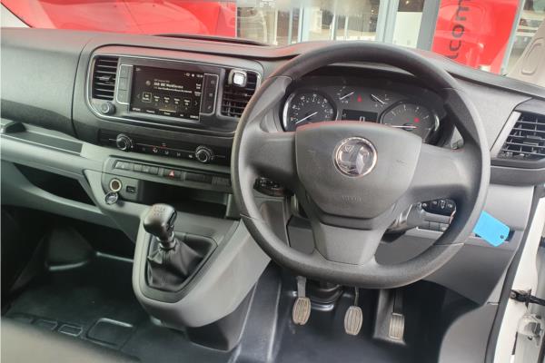2022 Vauxhall Vivaro - Curtiba Tritone, photo 11