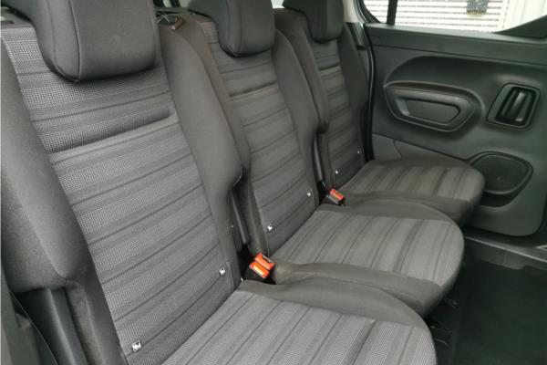 2022 Vauxhall Combo Life 1.5 Turbo D SE MPV 5dr Diesel Manual 6Spd Euro 6 (s/s) (100 ps) - Cloth, photo 13
