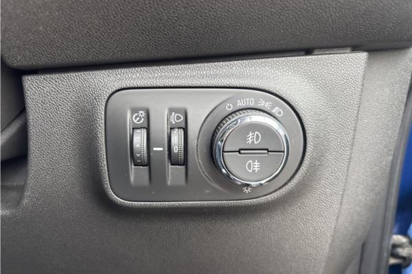 2018 Vauxhall Corsa 1.4i ecoTEC Energy Hatchback 5dr Petrol Manual Euro 6 (90 ps) - Spot Shimmer Bl, photo 21